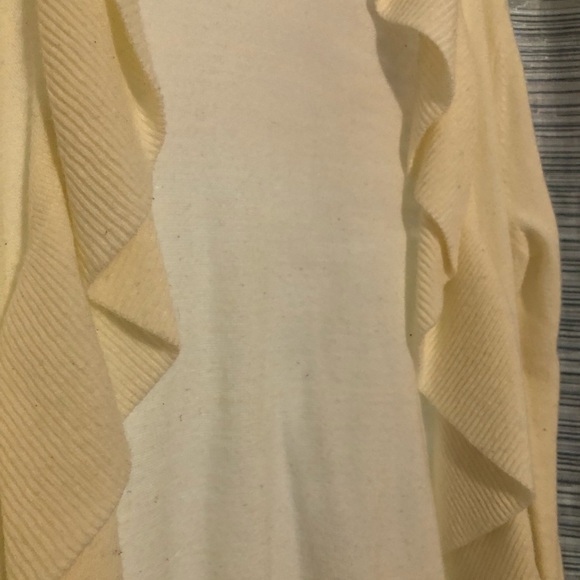 Cream cardigan - Picture 2 of 2